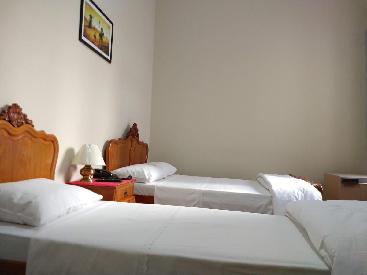 Hotel Cervantes Curitiba Buitenkant foto